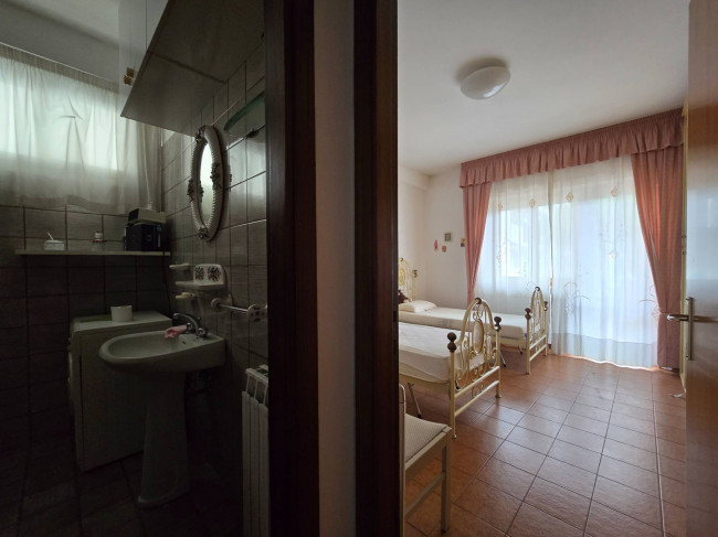  for sale in Fermo