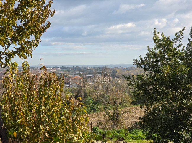 Casale in vendita a Fermo