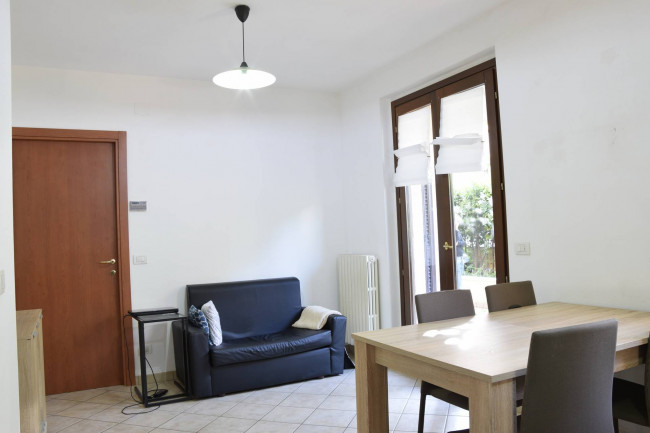  for rent in Fermo