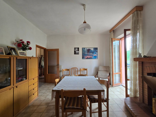Casa singola in vendita a Monte Rinaldo