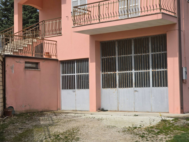 Casa singola in vendita a Monte Rinaldo