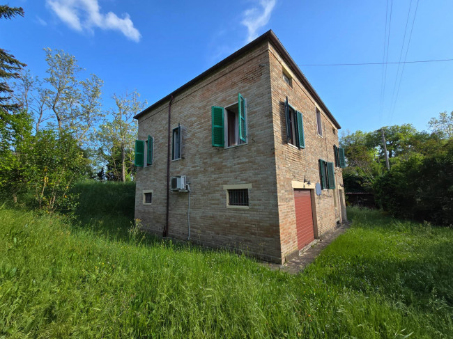 Casa singola in vendita a Montottone