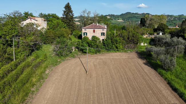 Casa singola in vendita a Montottone