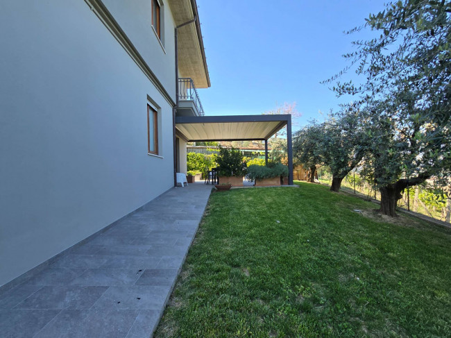 Casa singola in vendita a Belmonte Piceno