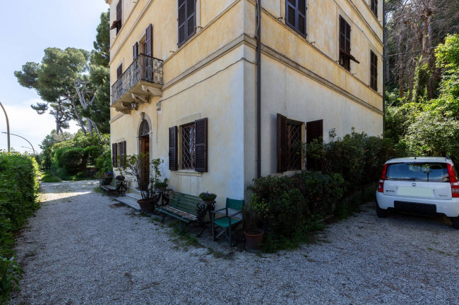 Villa in vendita a Cupra Marittima