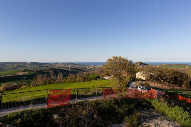 Casale in vendita a Lapedona