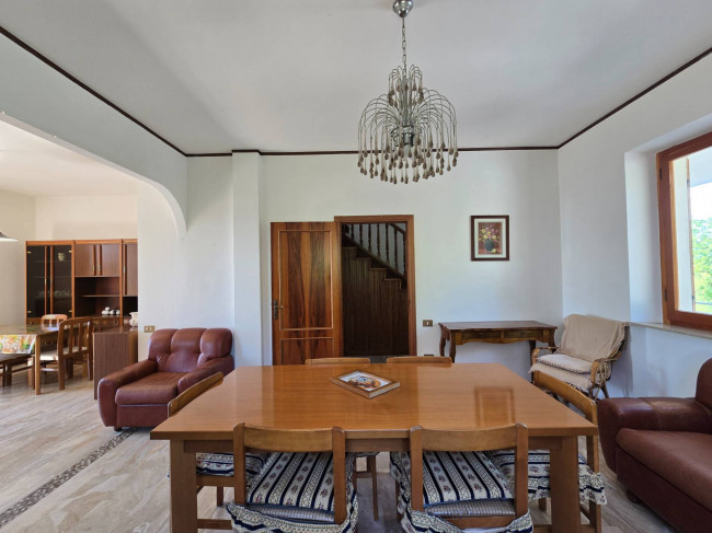 Casa singola in vendita a Monte Rinaldo