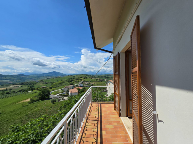 Casa singola in vendita a Monte Rinaldo