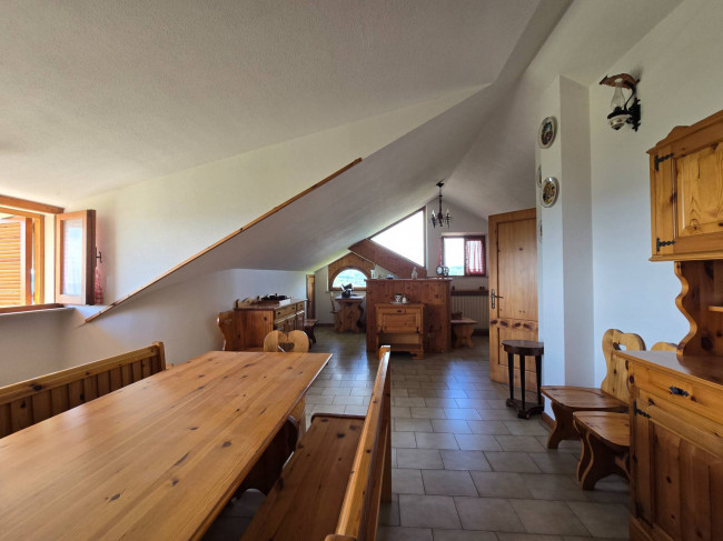 Casa singola in vendita a Monte Rinaldo
