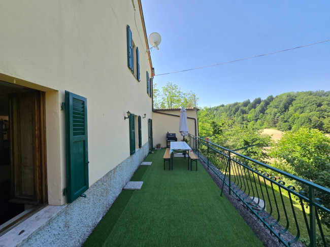  for sale in Montefalcone Appennino