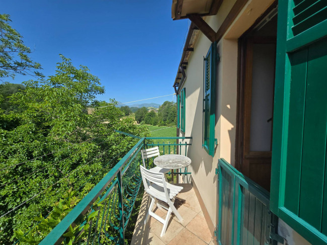  for sale in Montefalcone Appennino