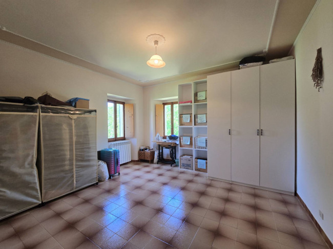  for sale in Montefalcone Appennino