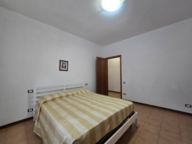  for rent in Fermo