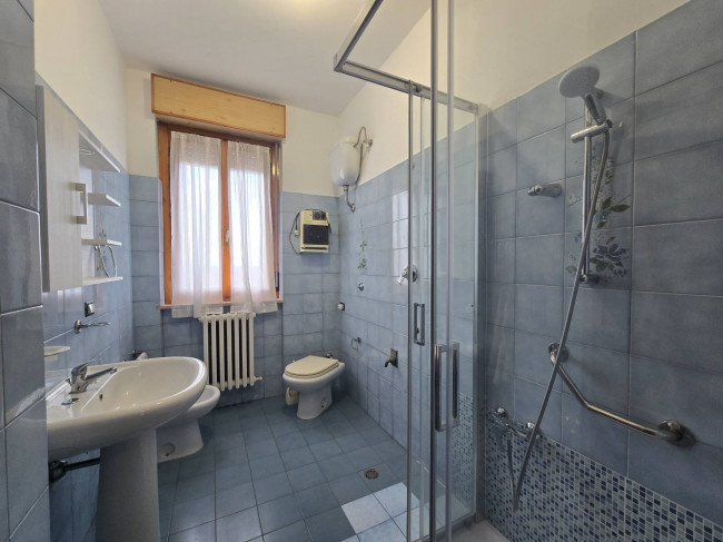  for rent in Fermo