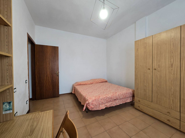  for rent in Fermo