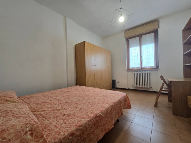  for rent in Fermo