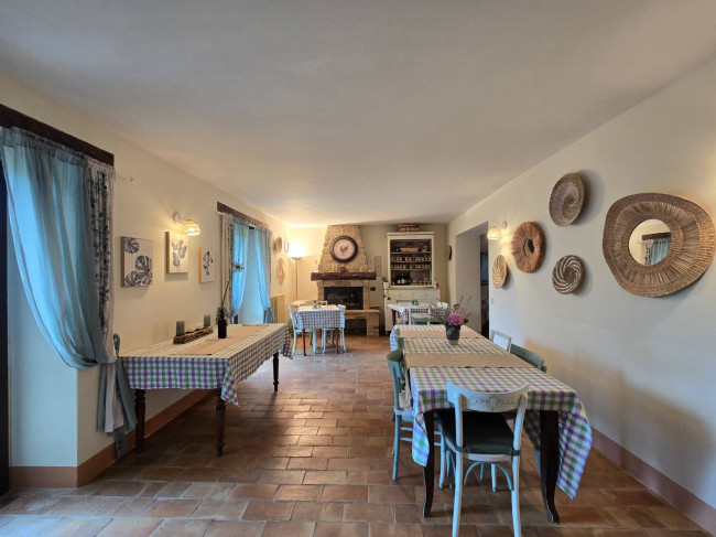 Casale in vendita a Sarnano