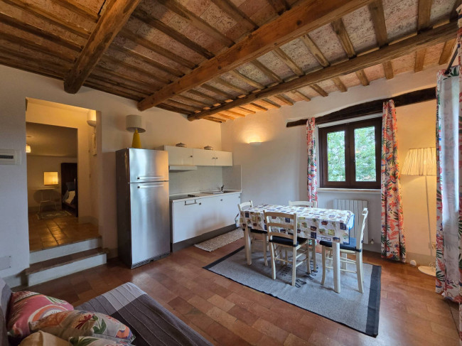 Casale in vendita a Sarnano