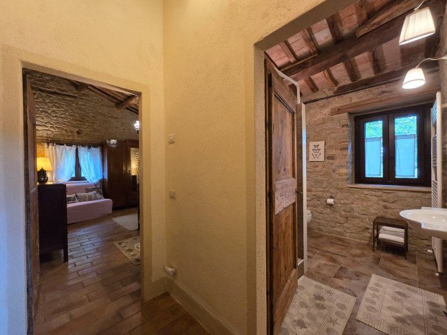 Casale in vendita a Sarnano