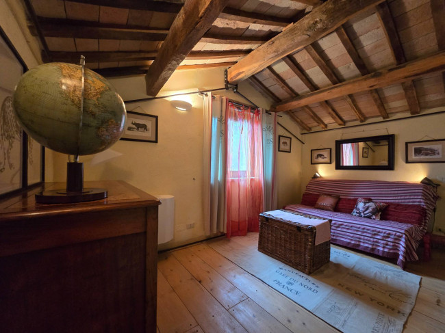 Casale in vendita a Sarnano