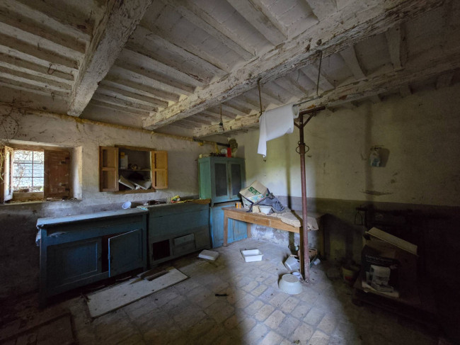 Casale in vendita a Belmonte Piceno