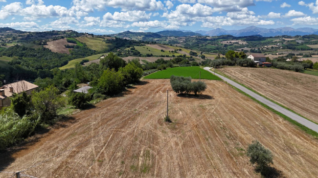Casale in vendita a Belmonte Piceno