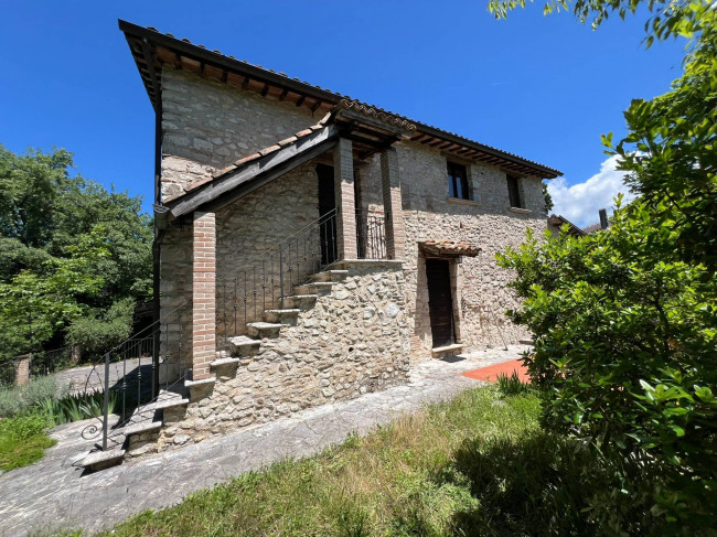 Casale in vendita a Colli sul Velino