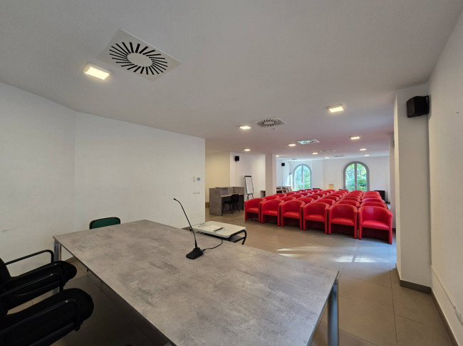Studio/Ufficio in vendita a Fermo