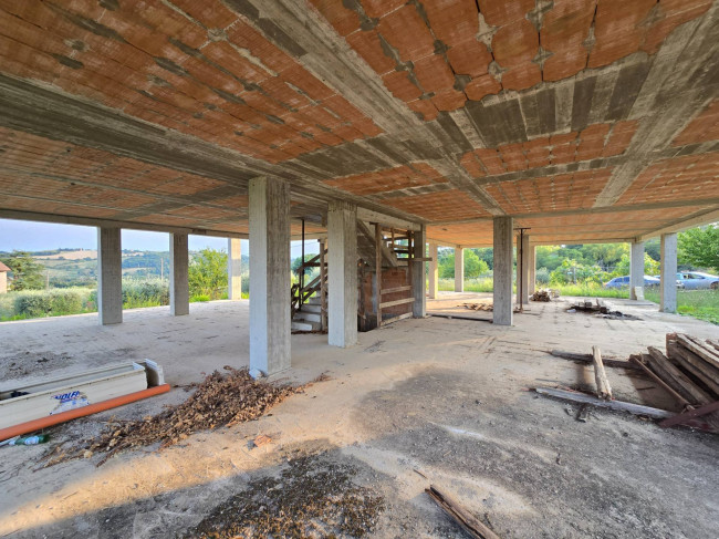  for sale in Montegiorgio