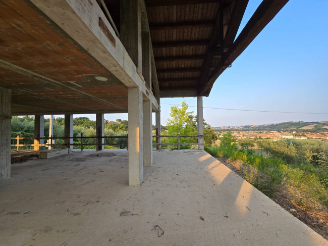  for sale in Montegiorgio