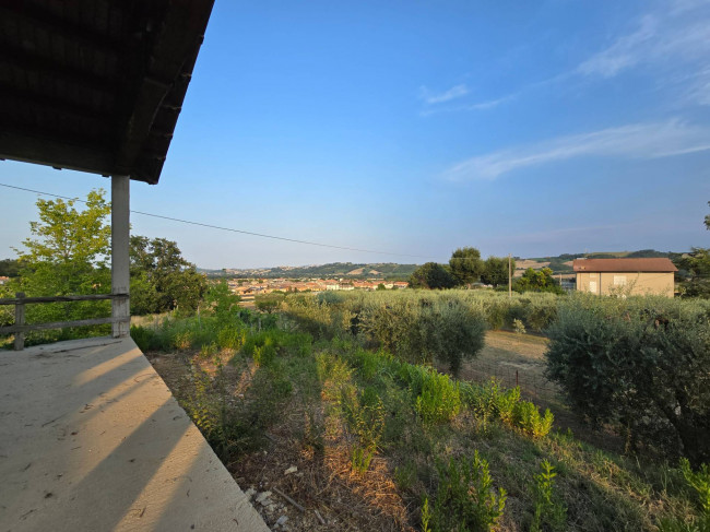  for sale in Montegiorgio