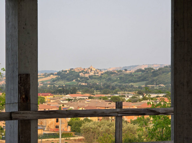  for sale in Montegiorgio