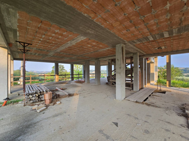  for sale in Montegiorgio