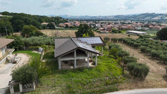  for sale in Montegiorgio