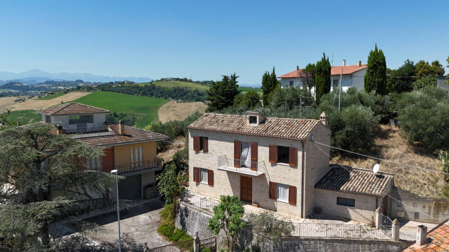 Casa singola in vendita a Monterubbiano