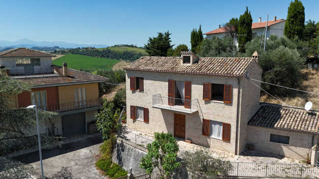 Casa singola in vendita a Monterubbiano