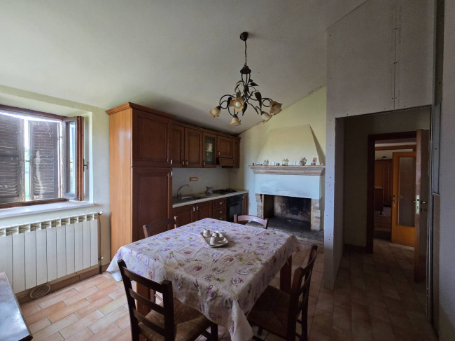 Casale in vendita a Monte Rinaldo