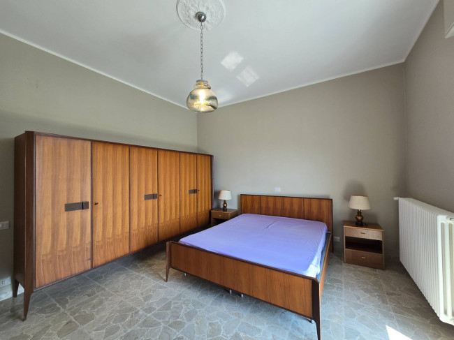  for rent in Fermo