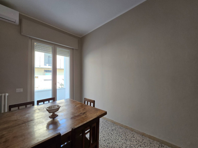  for rent in Fermo