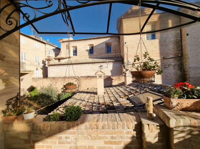  for sale in Fermo