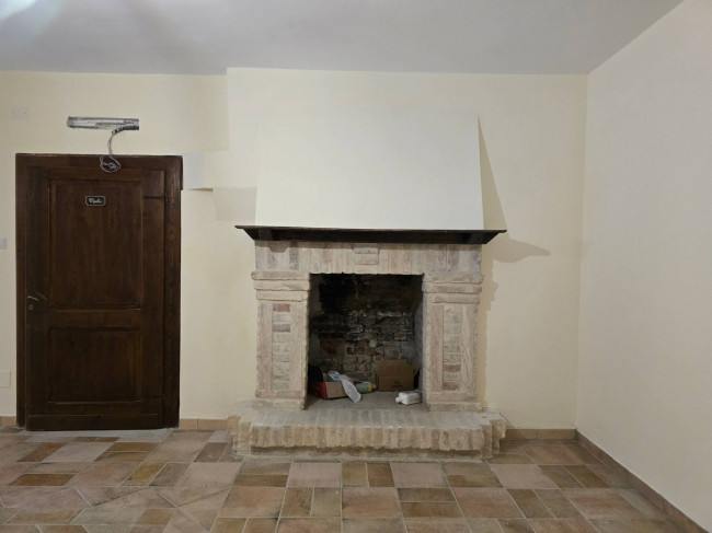 Casale in vendita a Fermo