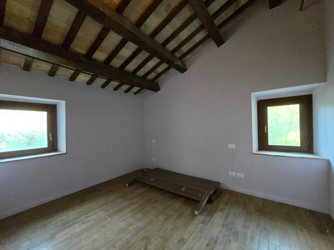 Casale in vendita a Fermo