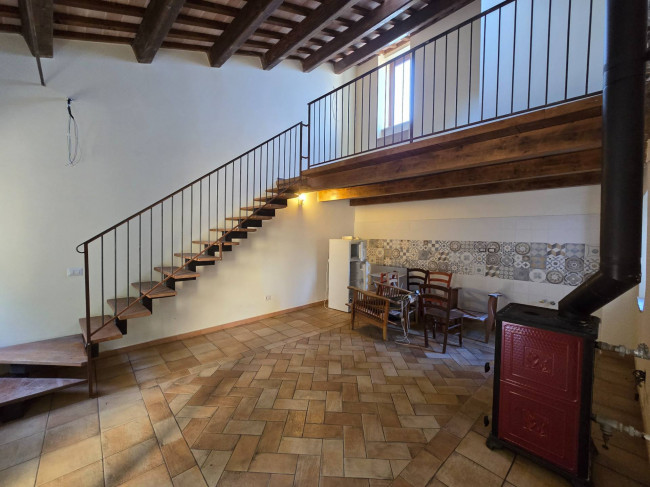 Casale in vendita a Fermo