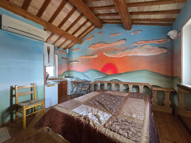  for sale in Montegiorgio