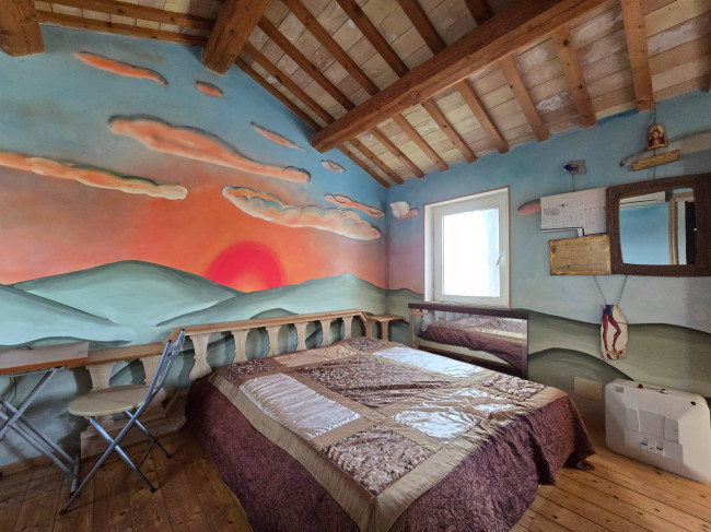  for sale in Montegiorgio