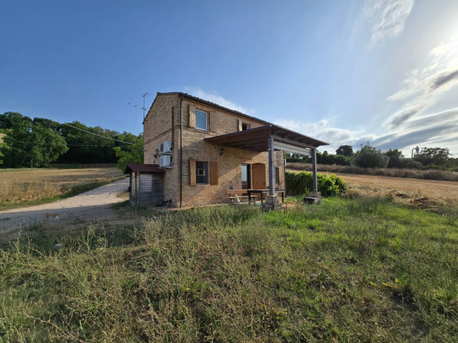  for sale in Montegiorgio