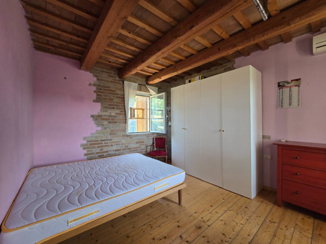  for sale in Montegiorgio
