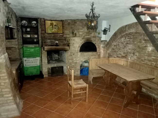 Casa indipendente in vendita a Fermo