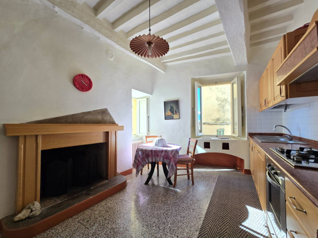 Casa indipendente in vendita a Monte San Martino