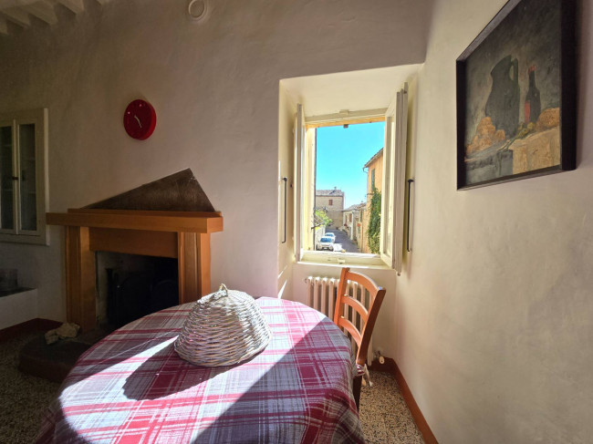 Casa indipendente in vendita a Monte San Martino